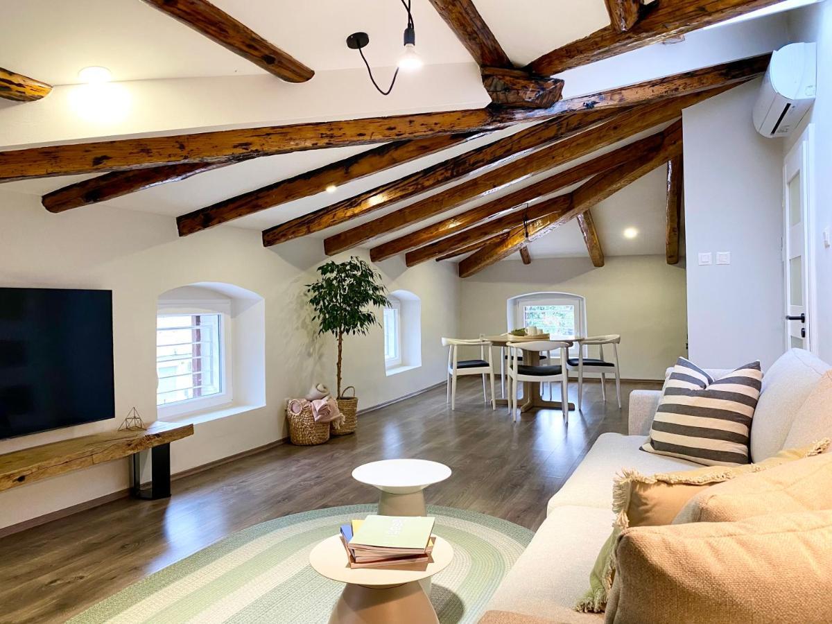 Parentium Loft Center Square Apartman Poreč Kültér fotó