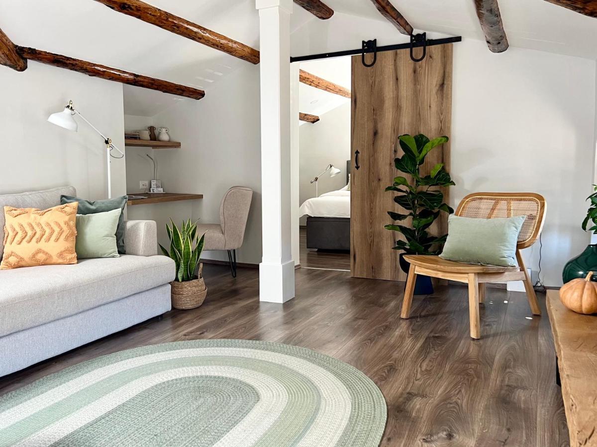 Parentium Loft Center Square Apartman Poreč Kültér fotó